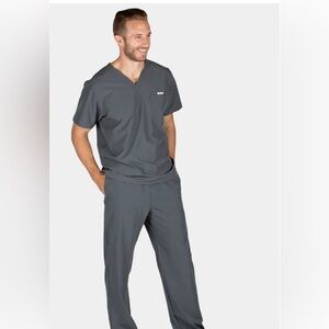 Figs Scrub Top Adult Medium  Three-Pocket V-Neck  Logo Medical Mens